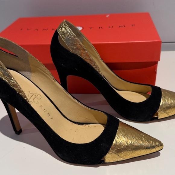 Ivanka Trump Ladies Heels Shoes 6.5 M Suede and Gold - Picture 4 of 12